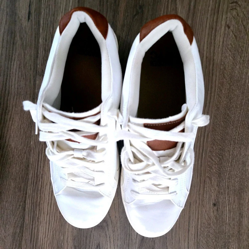 Steve Madden Finneas Mens White Low Top Sneaker Brown Heel Tab Size 9 Madden NYC - Picture 4 of 11